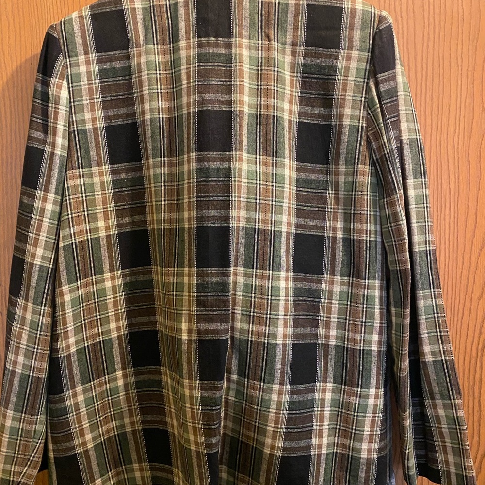 Jacket 🧥 - Picture 2 of 3